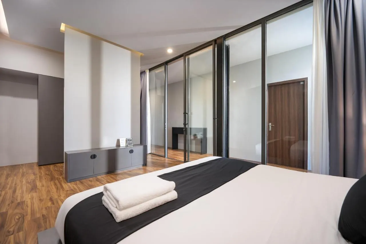 The Sense Apartment - Modern, Near My An Beach Da Nang