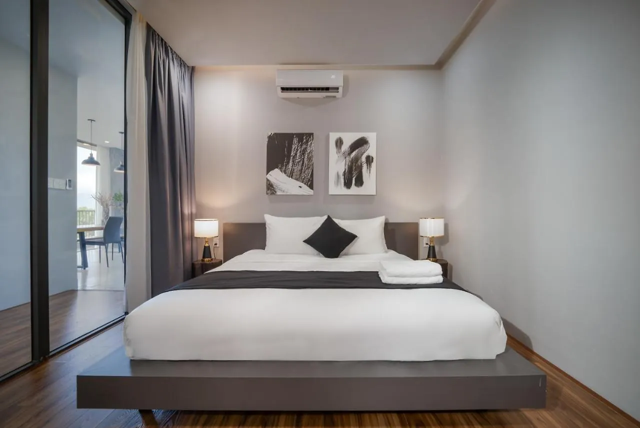 The Sense Apartment - Modern, Near My An Beach Danang